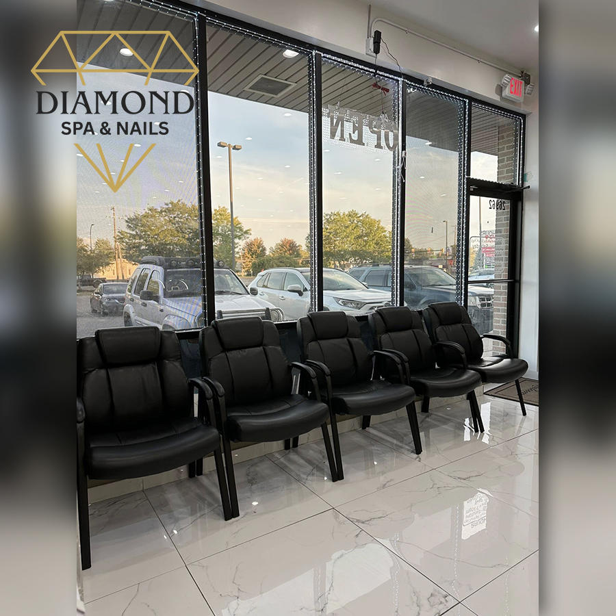 Diamond Nails Spa & Nails Interior